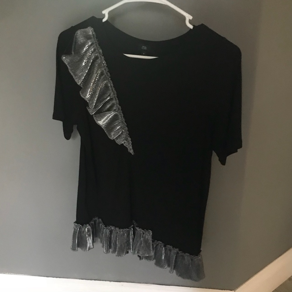 FRILL T SHIRT NEW